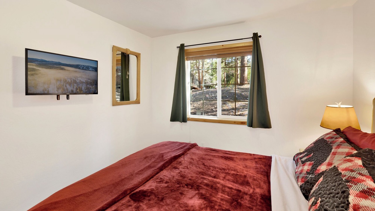 Photo of Bedroom in Whispering Forest