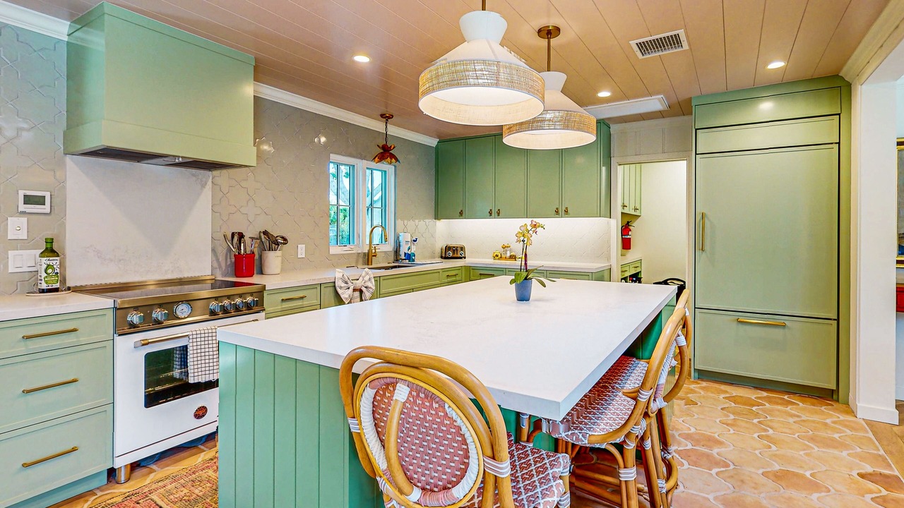 Photo of Kitchen in The Movie Colony