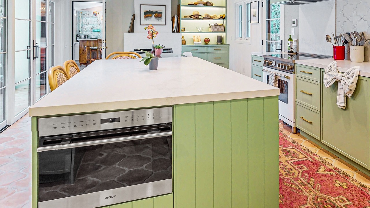 Photo of Kitchen in The Movie Colony