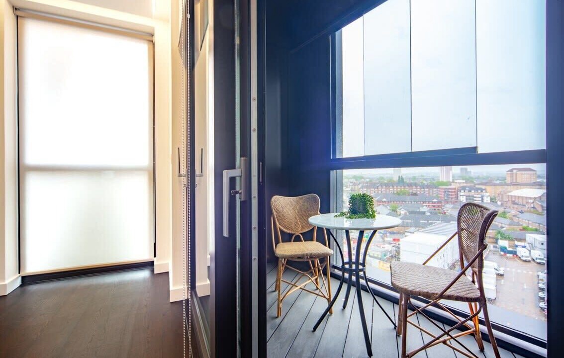 Photo of Others in Nine Elms