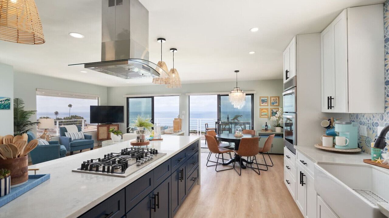 Photo of Kitchen in Cardiff-by-the-Sea