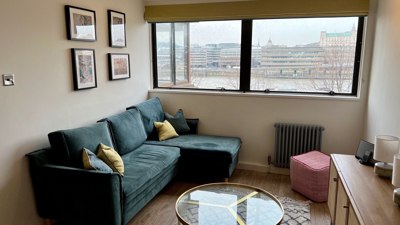 Photo of Bedroom in South Bank
