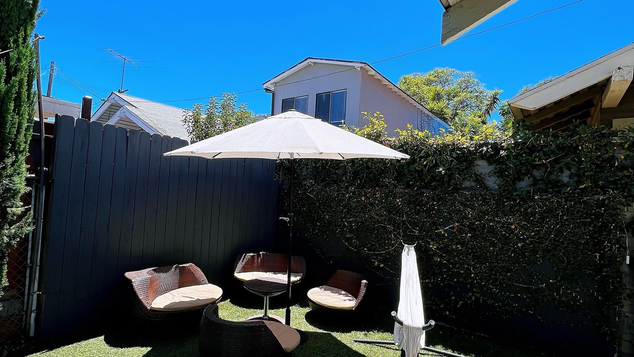 Photo of Patio Balcony in Hollywood