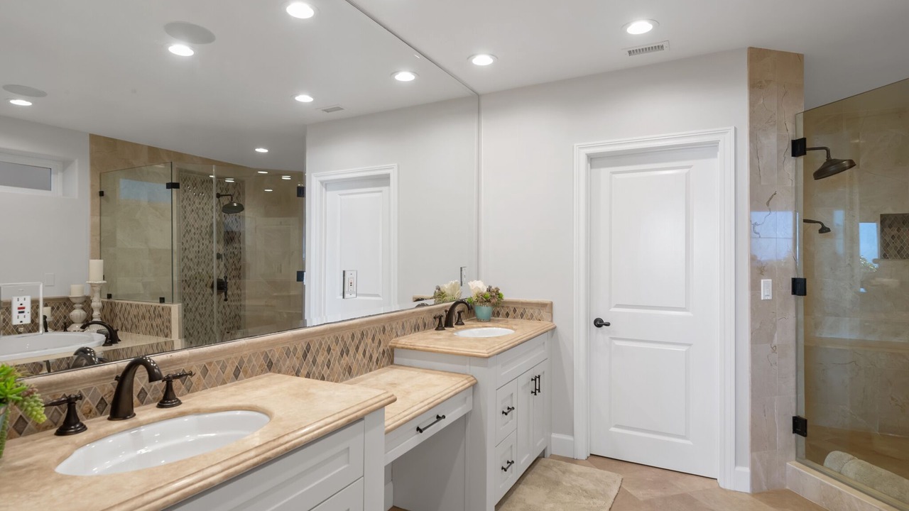 Photo of Bathroom in El Porto