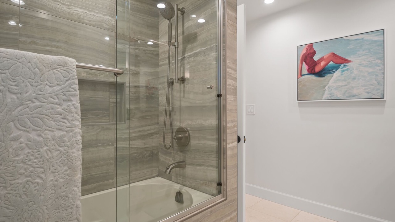 Photo of Bathroom in El Porto