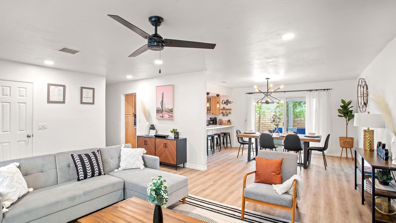 Photo of Bedroom in Estates at Canyon Crest