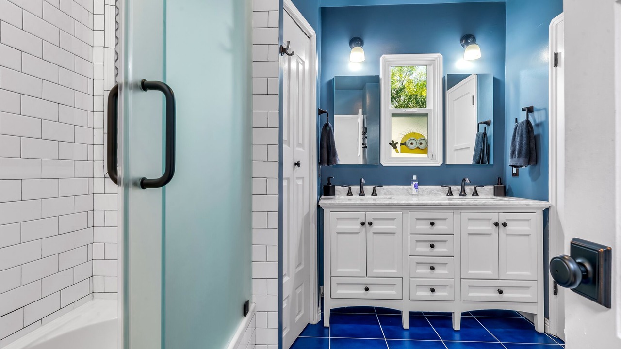 Photo of Bathroom in Mid City