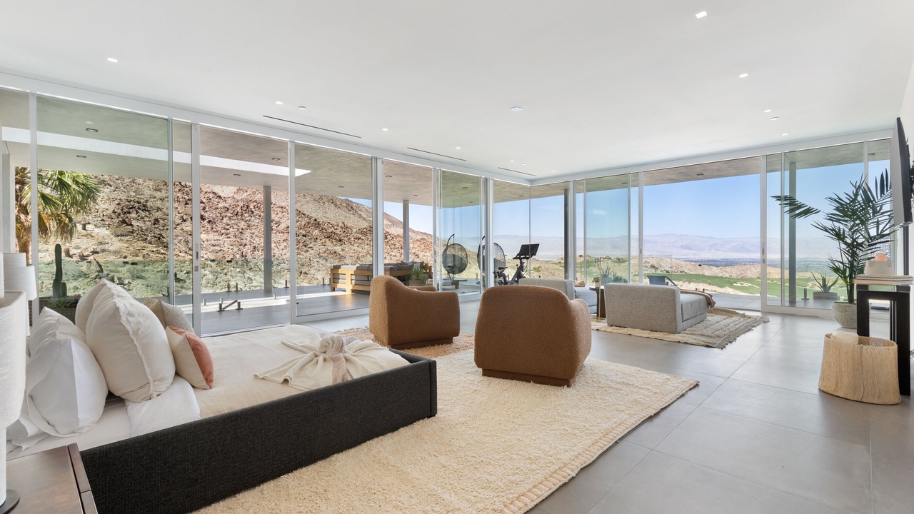 Photo of Patio Balcony in Palm Desert