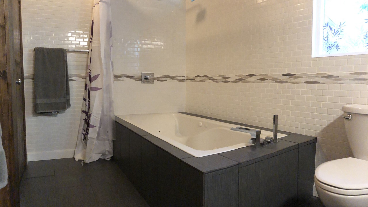Photo of Bathroom in Pine Mountain Club