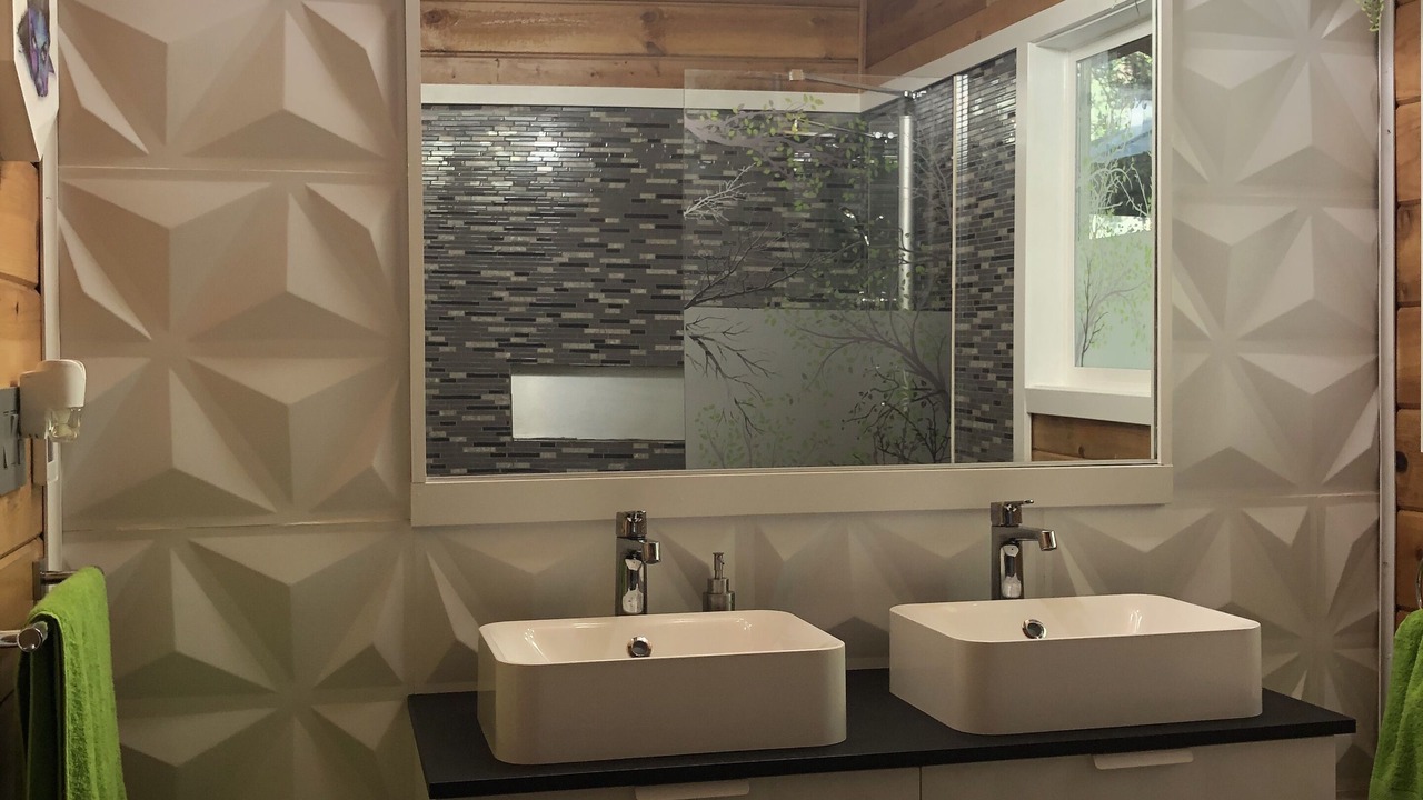 Photo of Bathroom in Pine Mountain Club
