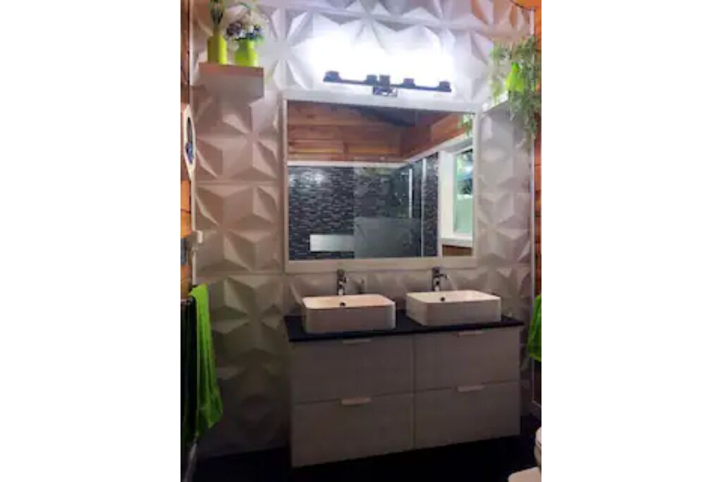 Photo of Bathroom in Pine Mountain Club