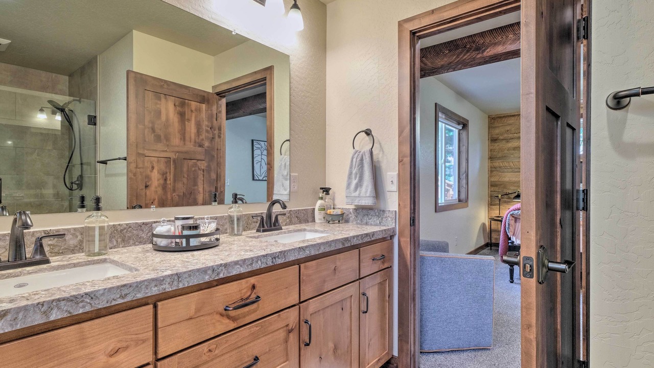 Photo of Bathroom in Mi-Wuk Village