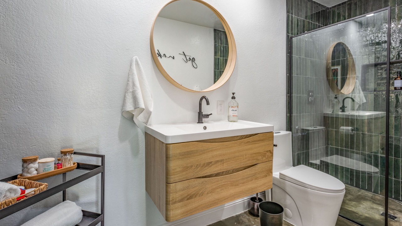 Photo of Bathroom in Roosevelt