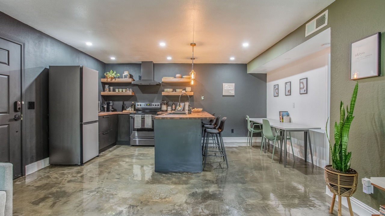 Photo of Kitchen in Roosevelt