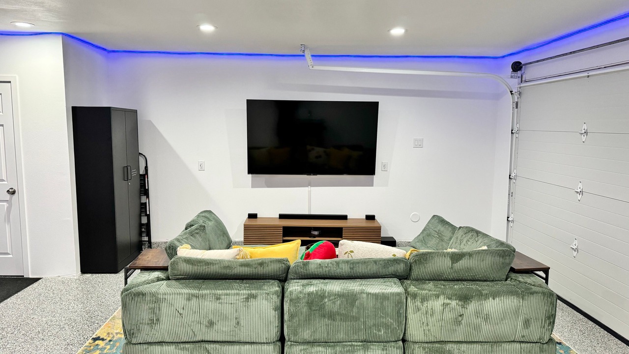 Photo of Livingroom in Desert Hot Springs