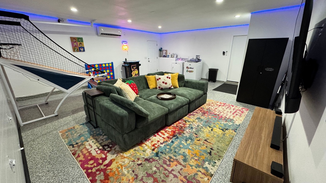 Photo of Livingroom in Desert Hot Springs