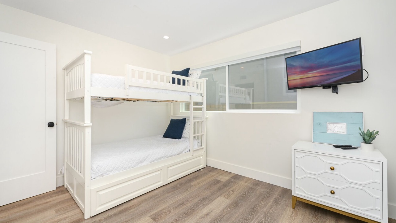 Photo of Bedroom in Balboa Island