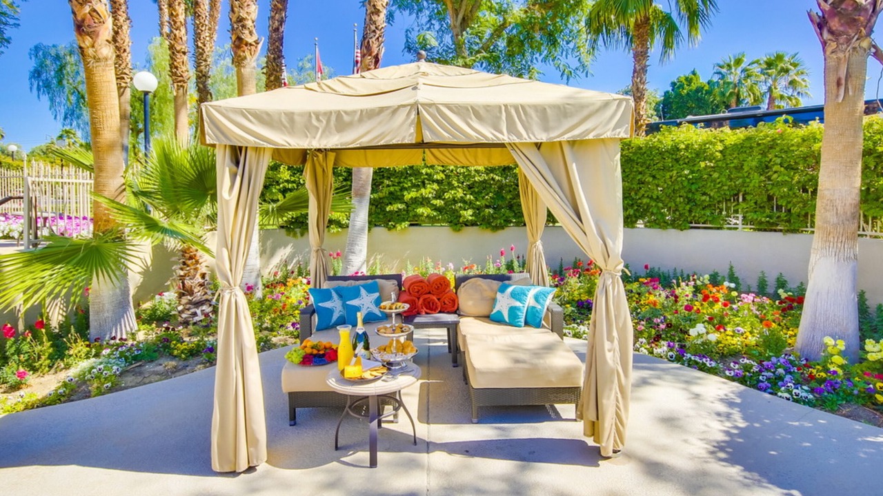 Photo of Outdoor in Palm Desert