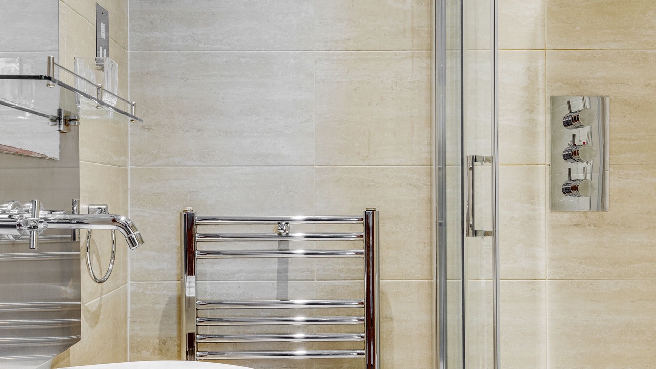 Photo of Bathroom in Abingdon