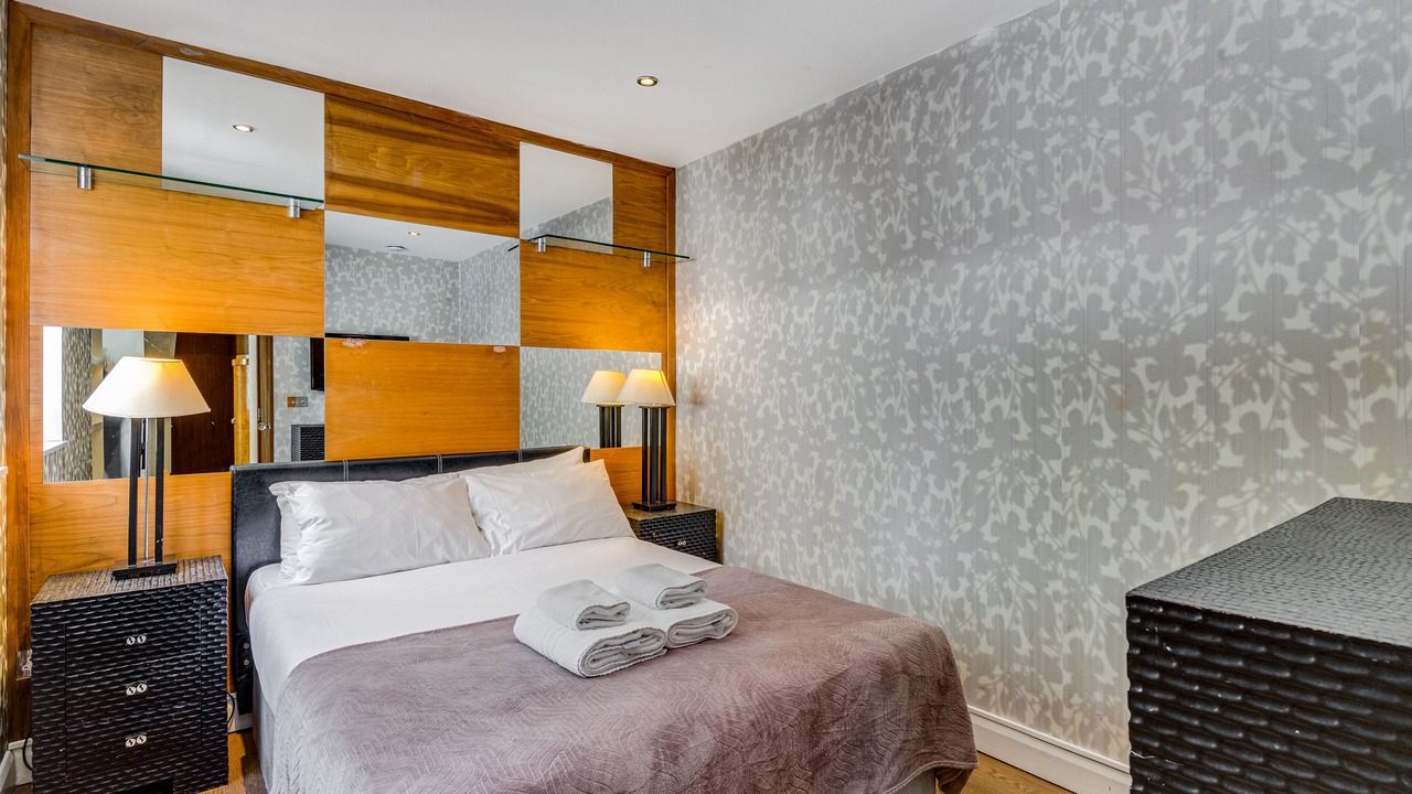 Photo of Bedroom in Abingdon
