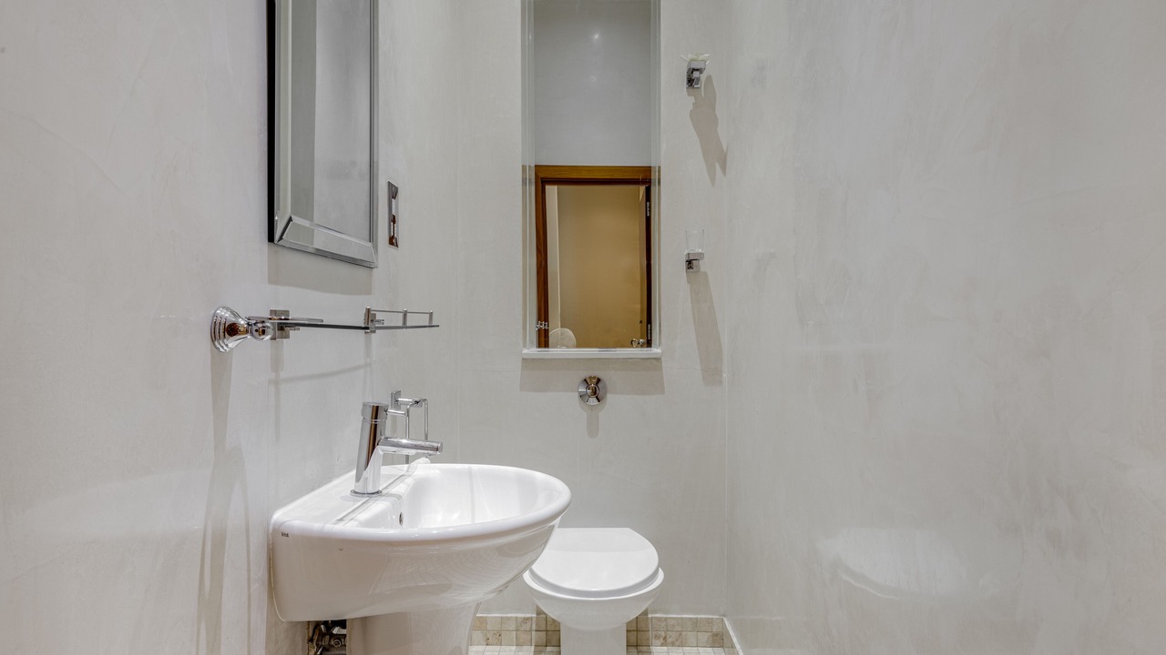Photo of Bathroom in Abingdon
