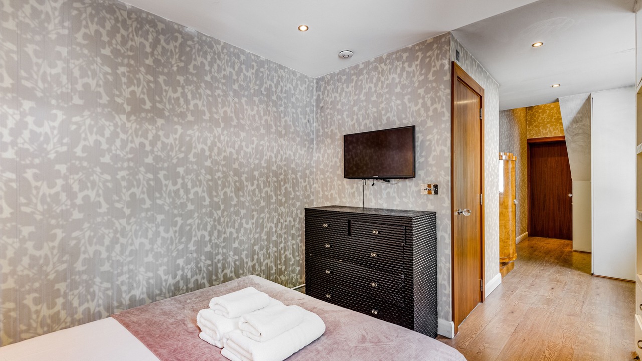 Photo of Bedroom in Abingdon