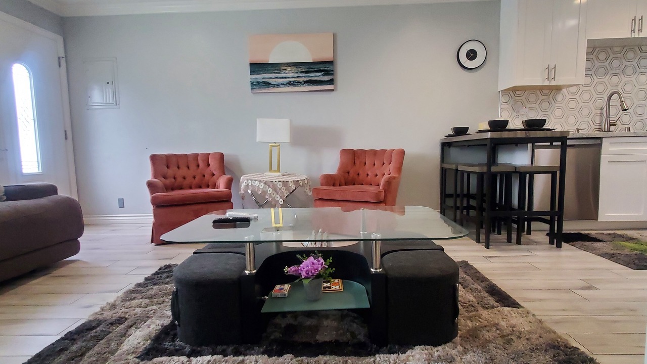 Photo of Livingroom in Northwest Torrance