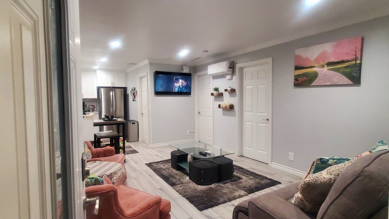 Photo of Livingroom in Northwest Torrance