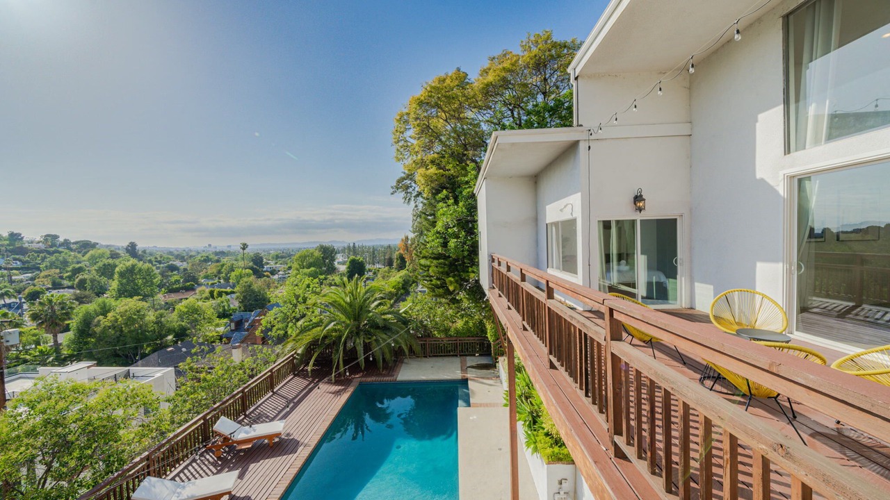 Photo of Outdoor in Studio City