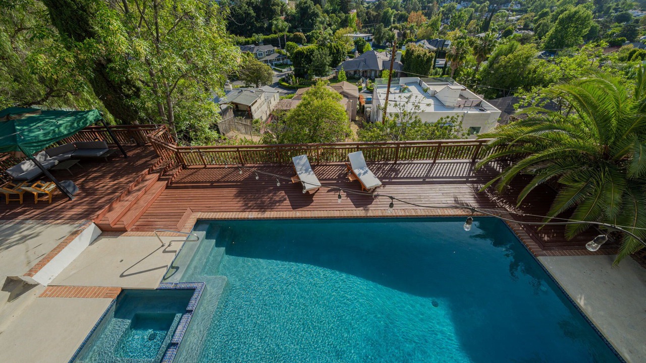 Photo of Outdoor in Studio City