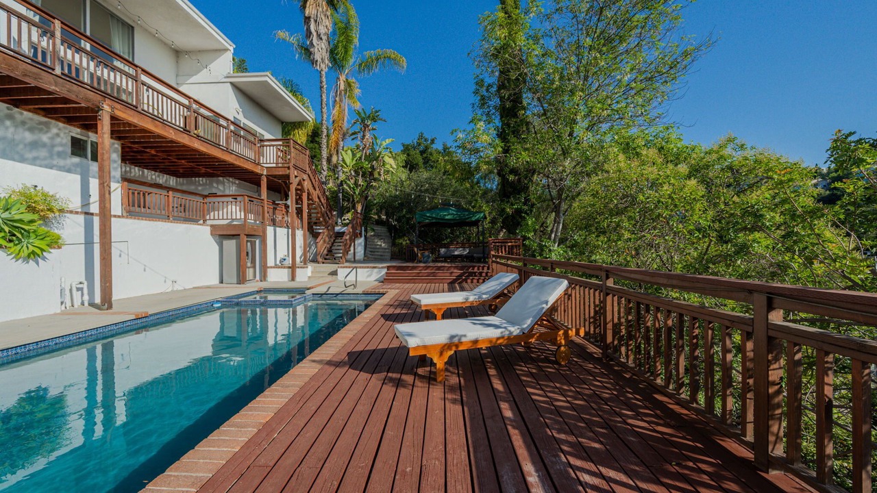 Photo of Outdoor in Studio City