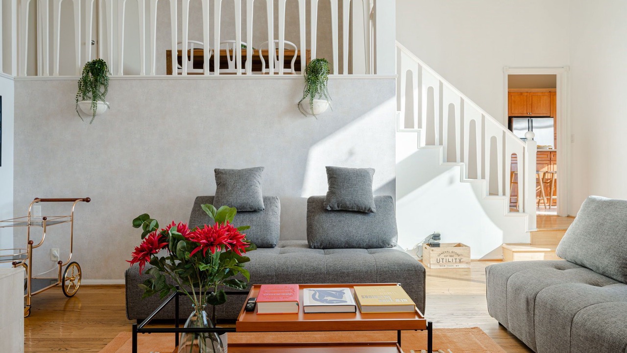 Photo of Livingroom in Studio City