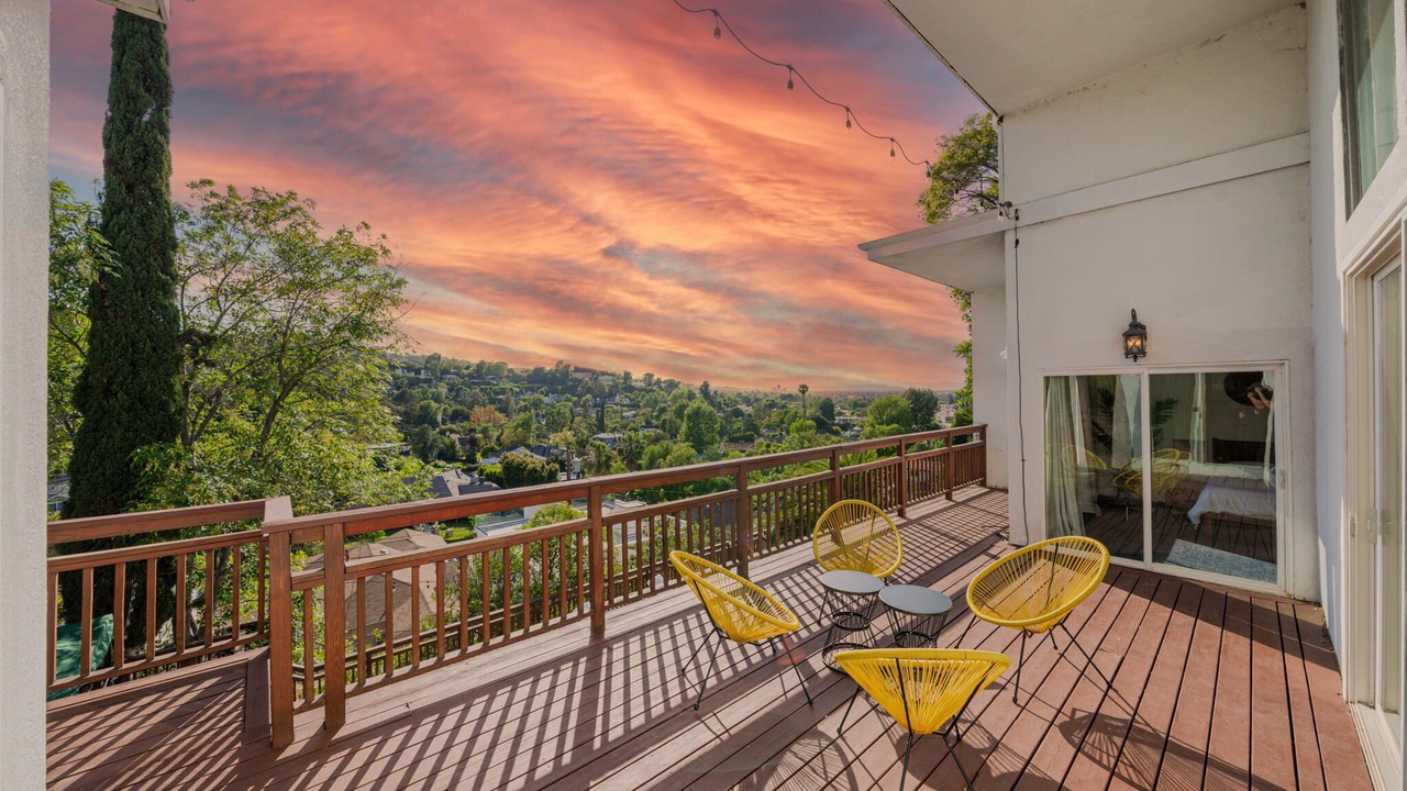 Photo of Patio Balcony in Studio City