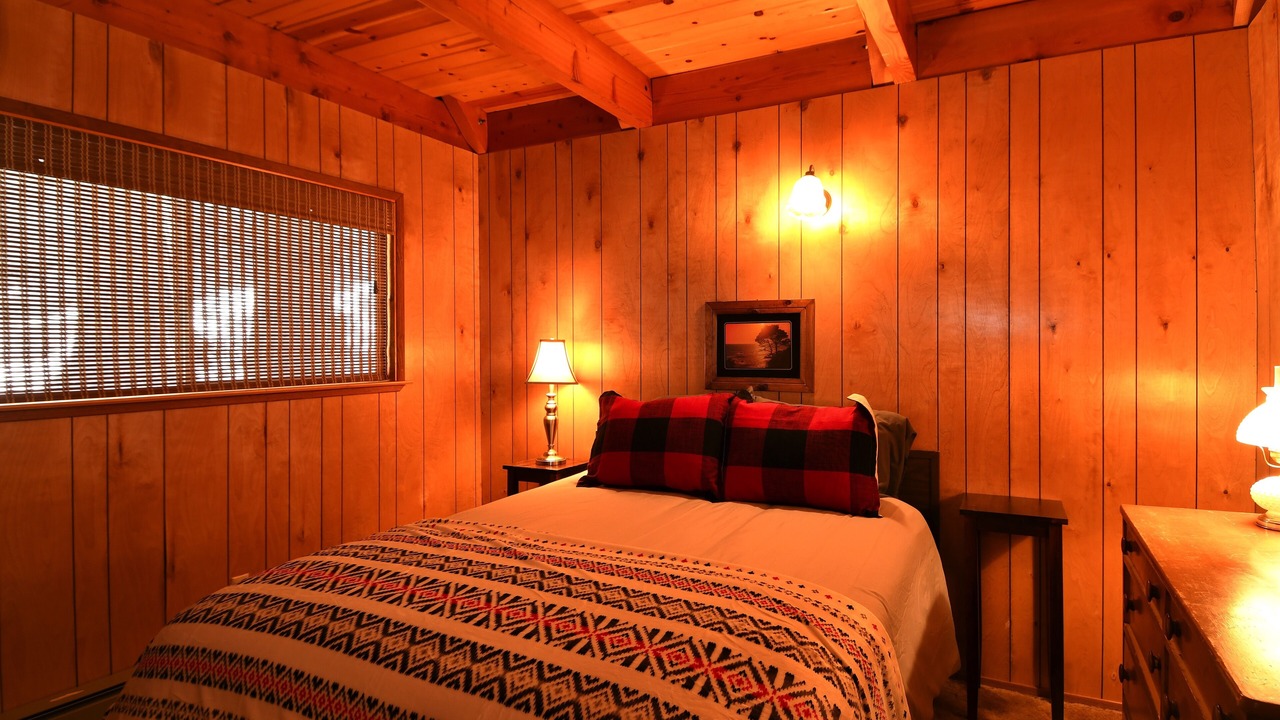 Photo of Bedroom in Strawberry