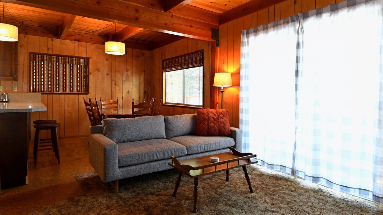 Photo of Livingroom in Strawberry