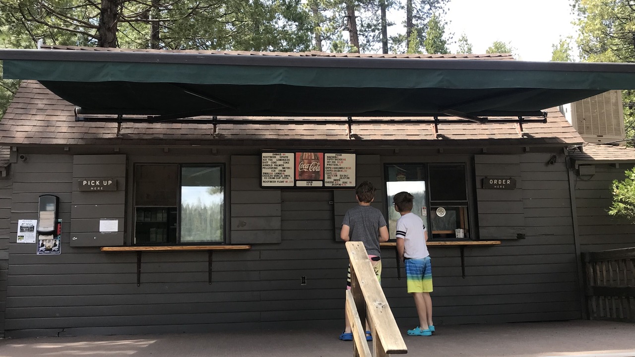 Photo of Outdoor in Strawberry