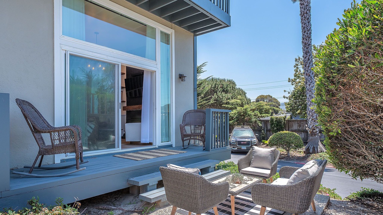 Photo of Outdoor in Downtown Monterey