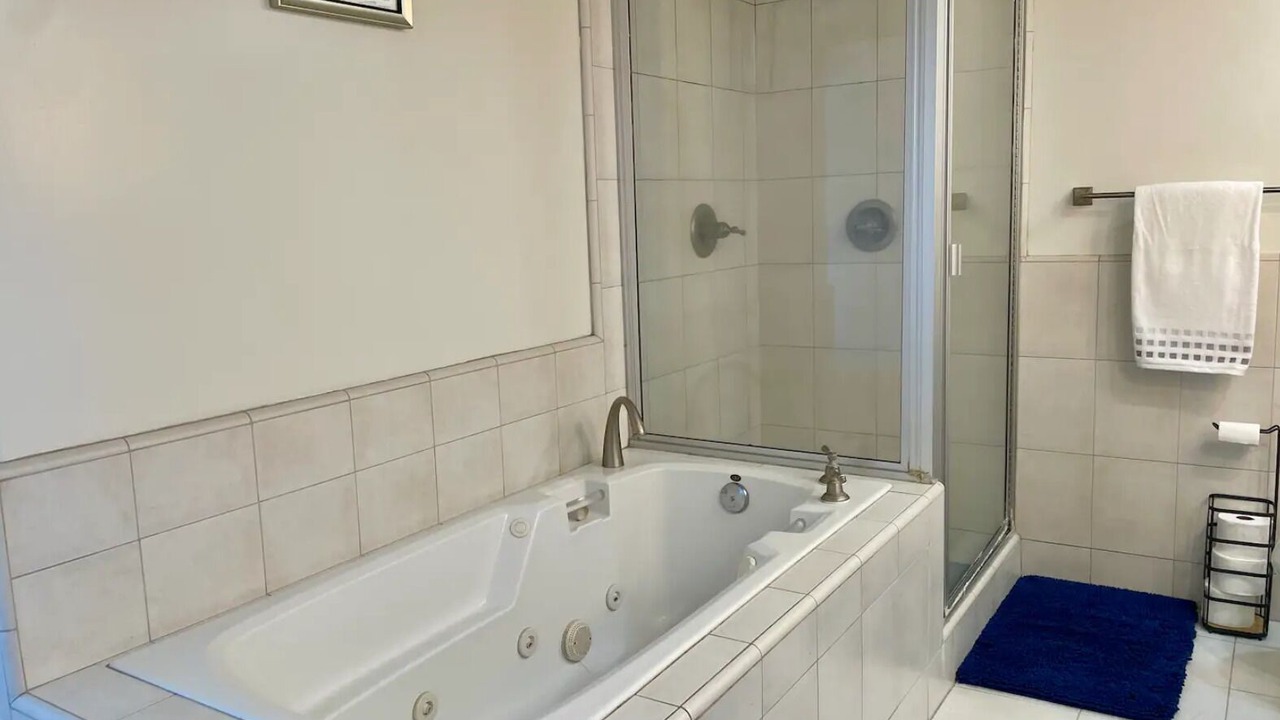Photo of Bathroom in Fort MacArthur