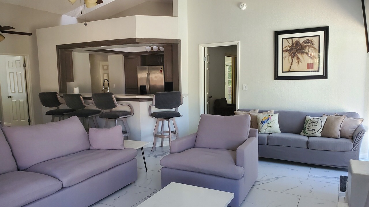 Photo of Livingroom in Cathedral City