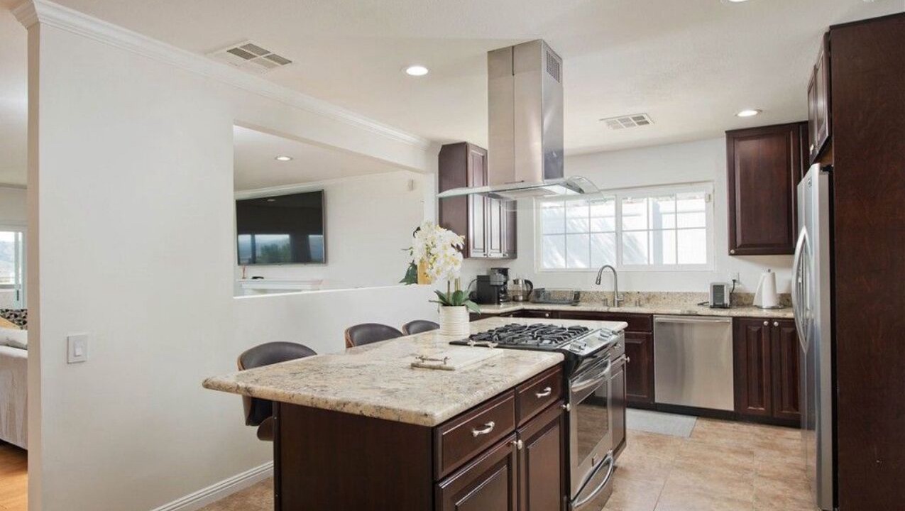 Photo of Kitchen in Calabasas