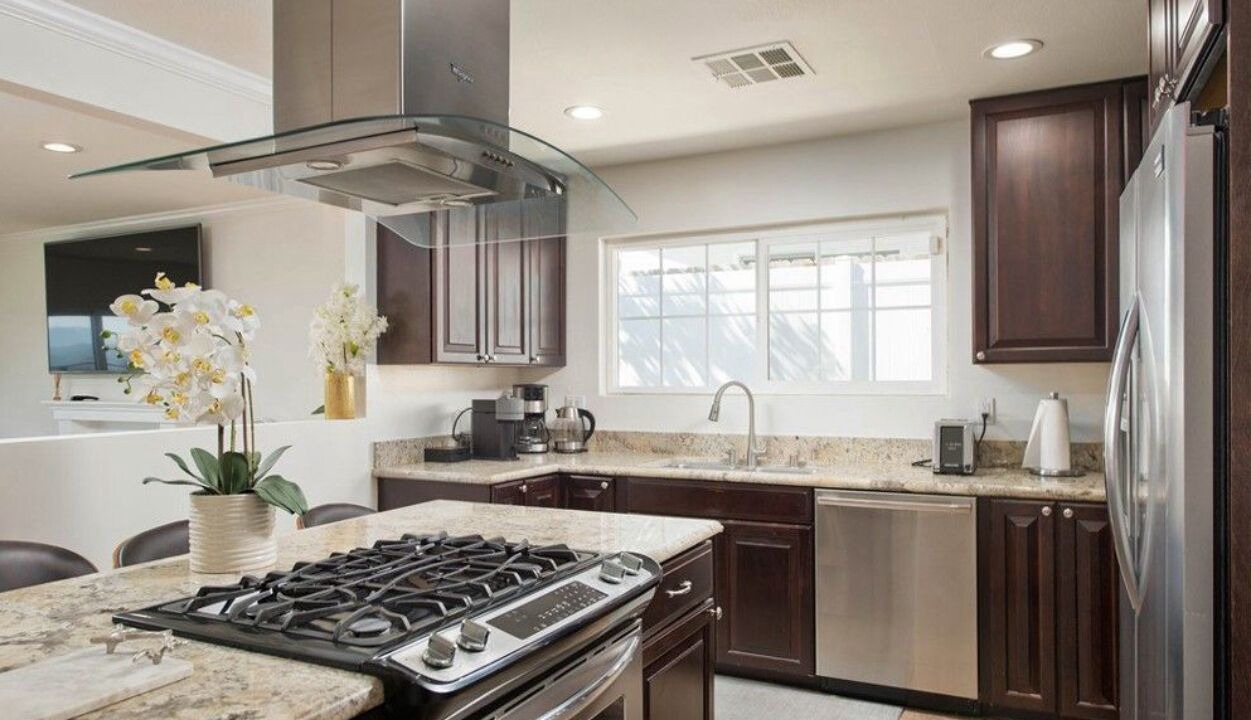 Photo of Kitchen in Calabasas