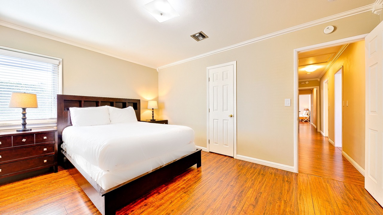 Photo of Bedroom in Anaheim Colony Historic District