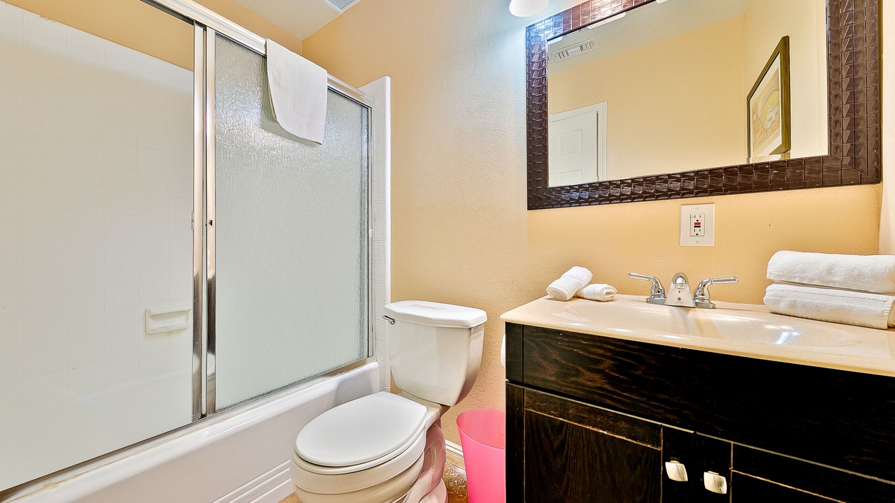 Photo of Bathroom in Anaheim Colony Historic District