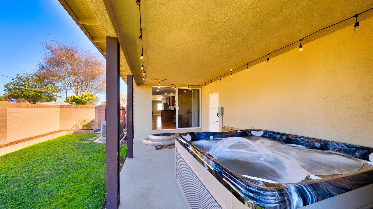 Photo of Patio Balcony in Anaheim Colony Historic District