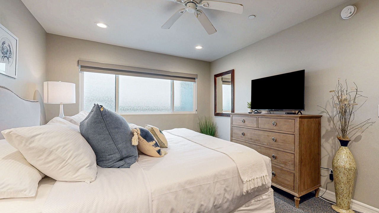 Photo of Bedroom in Capistrano Beach