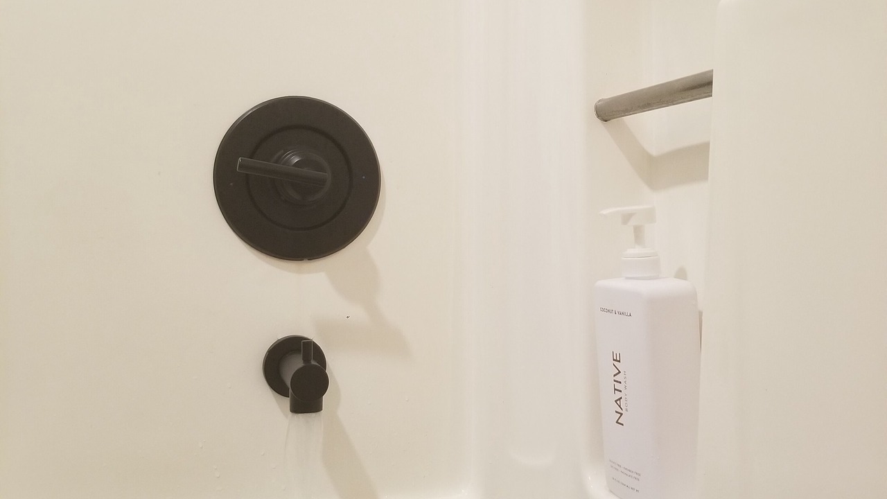 Photo of Bathroom in Rampart Village