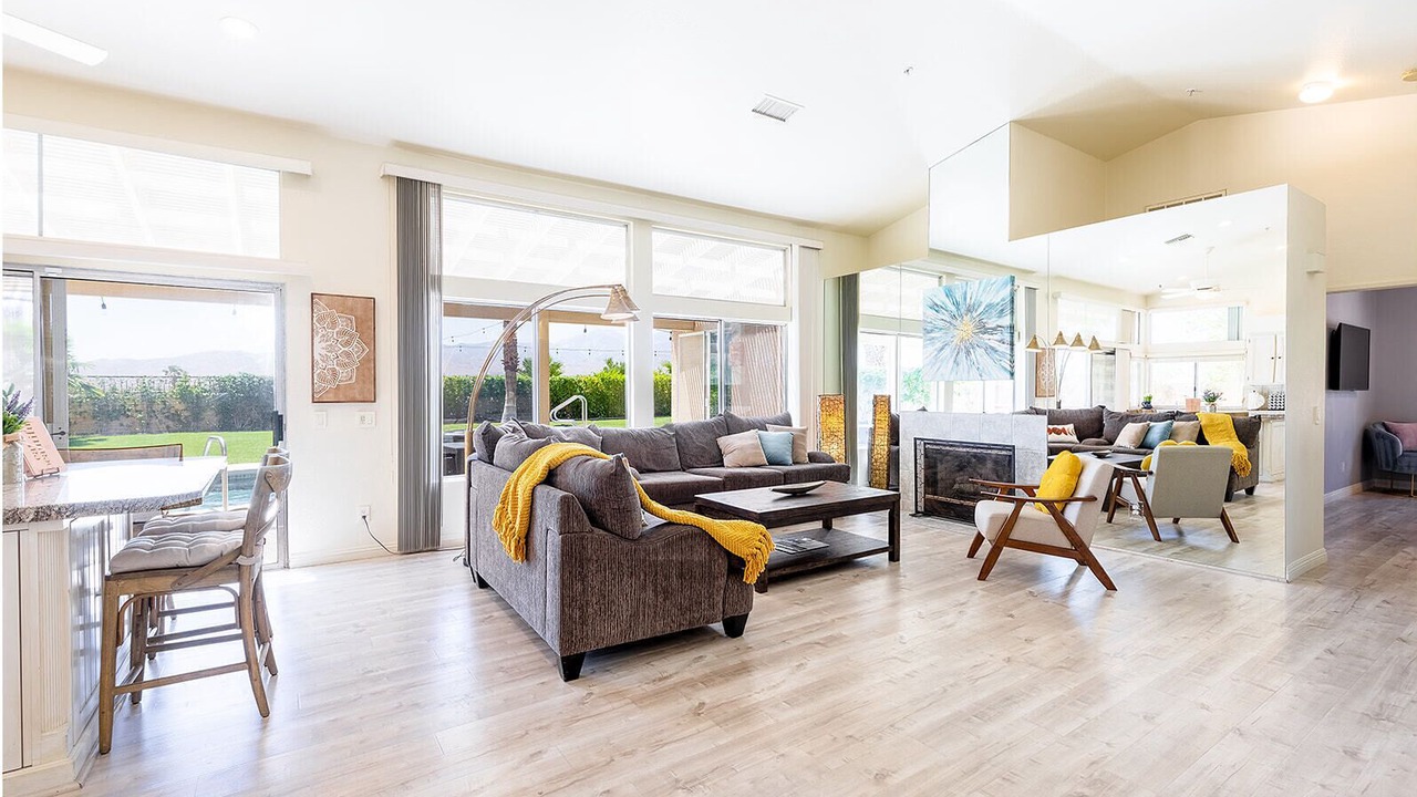 Photo of Livingroom in Rancho Del Oro