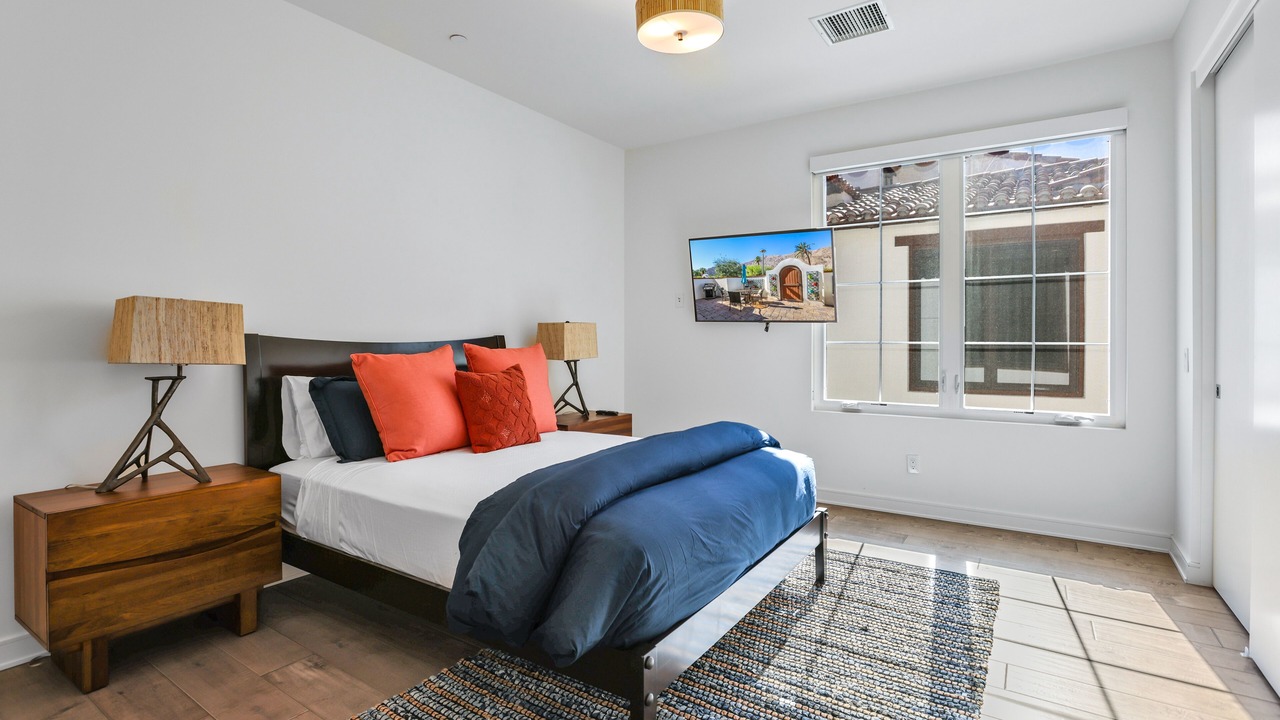 Photo of Bedroom in Historic Tennis Club