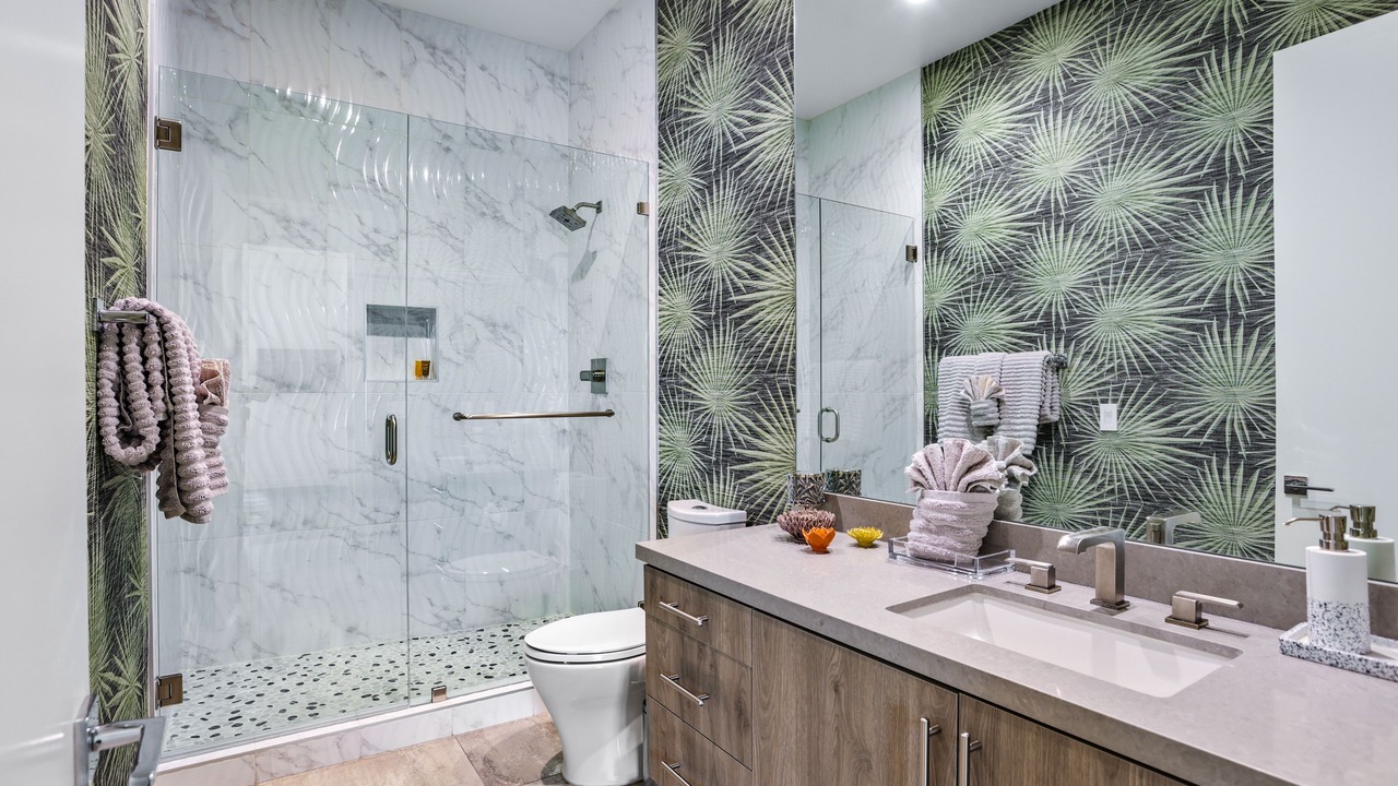 Photo of Bathroom in Historic Tennis Club