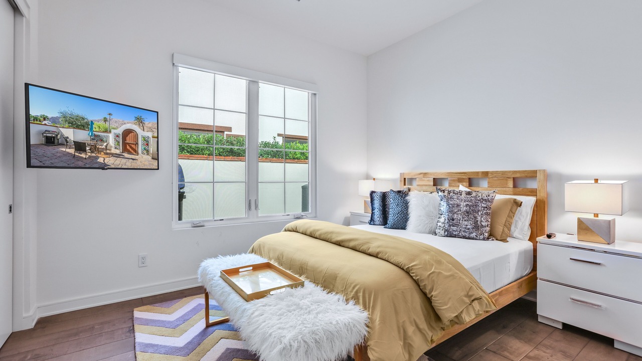 Photo of Bedroom in Historic Tennis Club